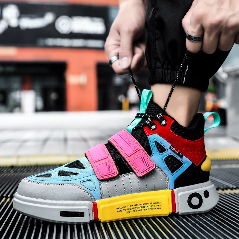 UrbanPulse Streetwear Sneaker